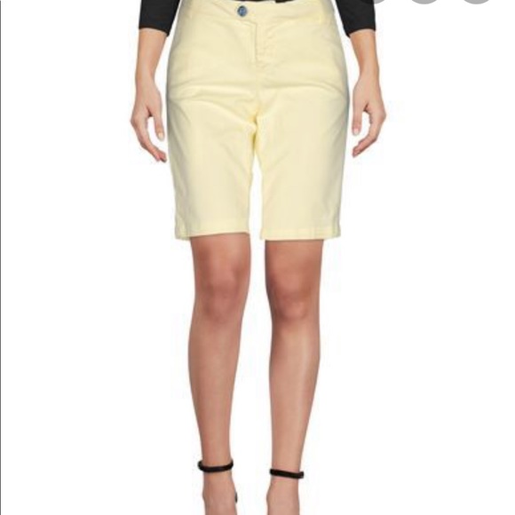 Yellow Calvin Klein Bermuda shorts - Picture 1 of 8